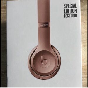 Beats by Dre Wireless On-Ear Headphones - Rose Gold